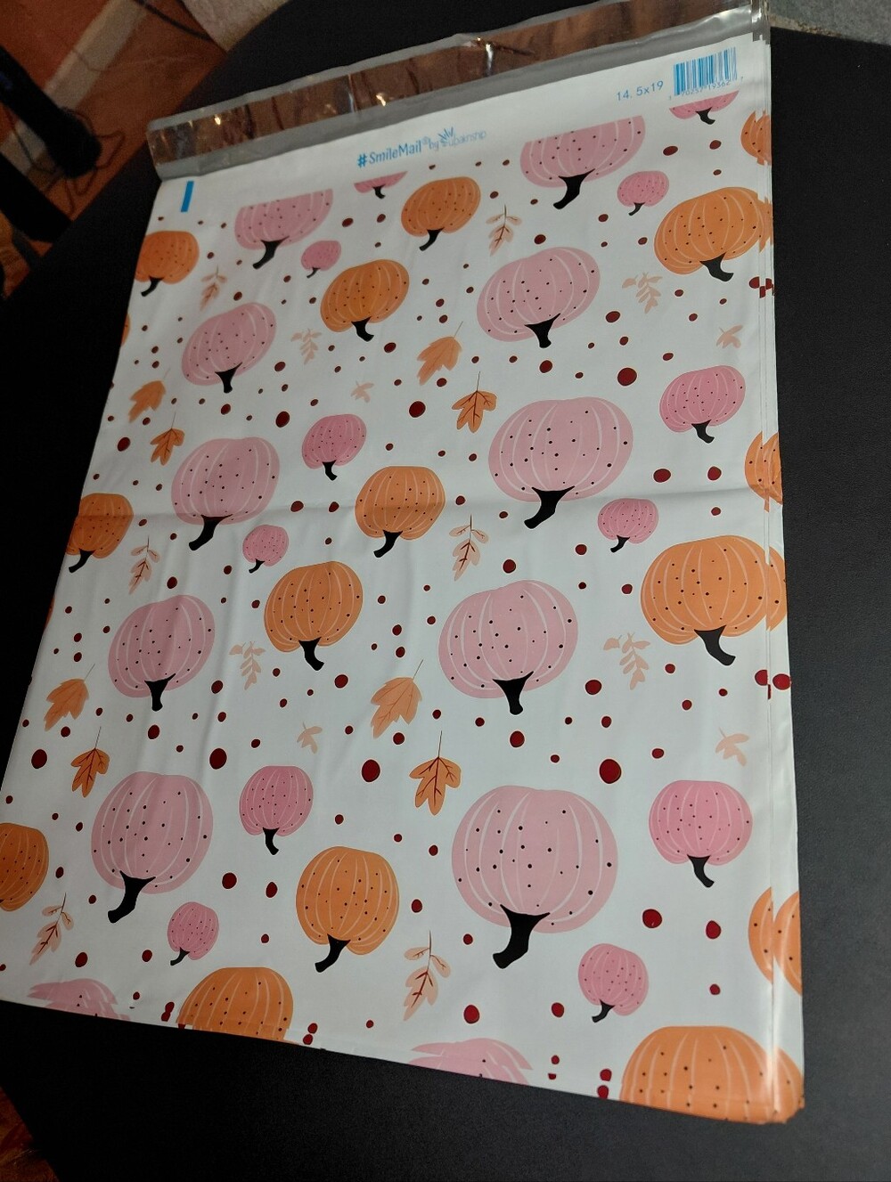 15ct. 14.5x19 Pumpkins Pattern Polymailers Random Thank You Cards And Stickers - Picture 4 of 4